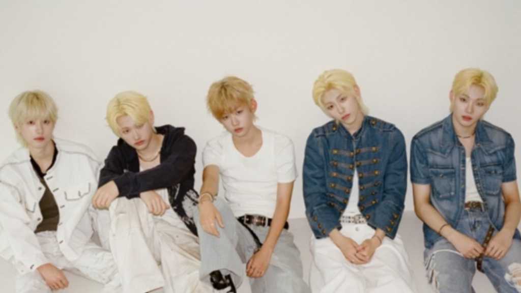 Mnet「STEAL HEART CLUB」出身の新人バンドSplayit、5人全員金髪でデビューへ！初のプロフィール写真公開