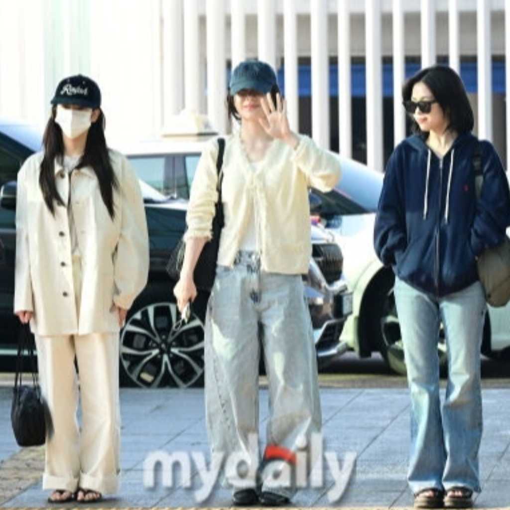 【PHOTO】ITZY、ワールドツアーのためオーストラリアへ出国