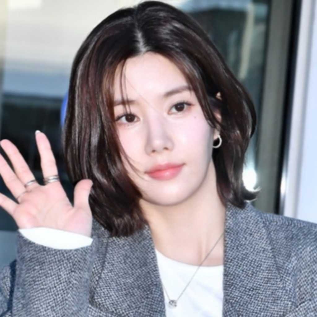 【PHOTO】IZ*ONE出身クォン・ウンビ、海外スケジュールのため出国