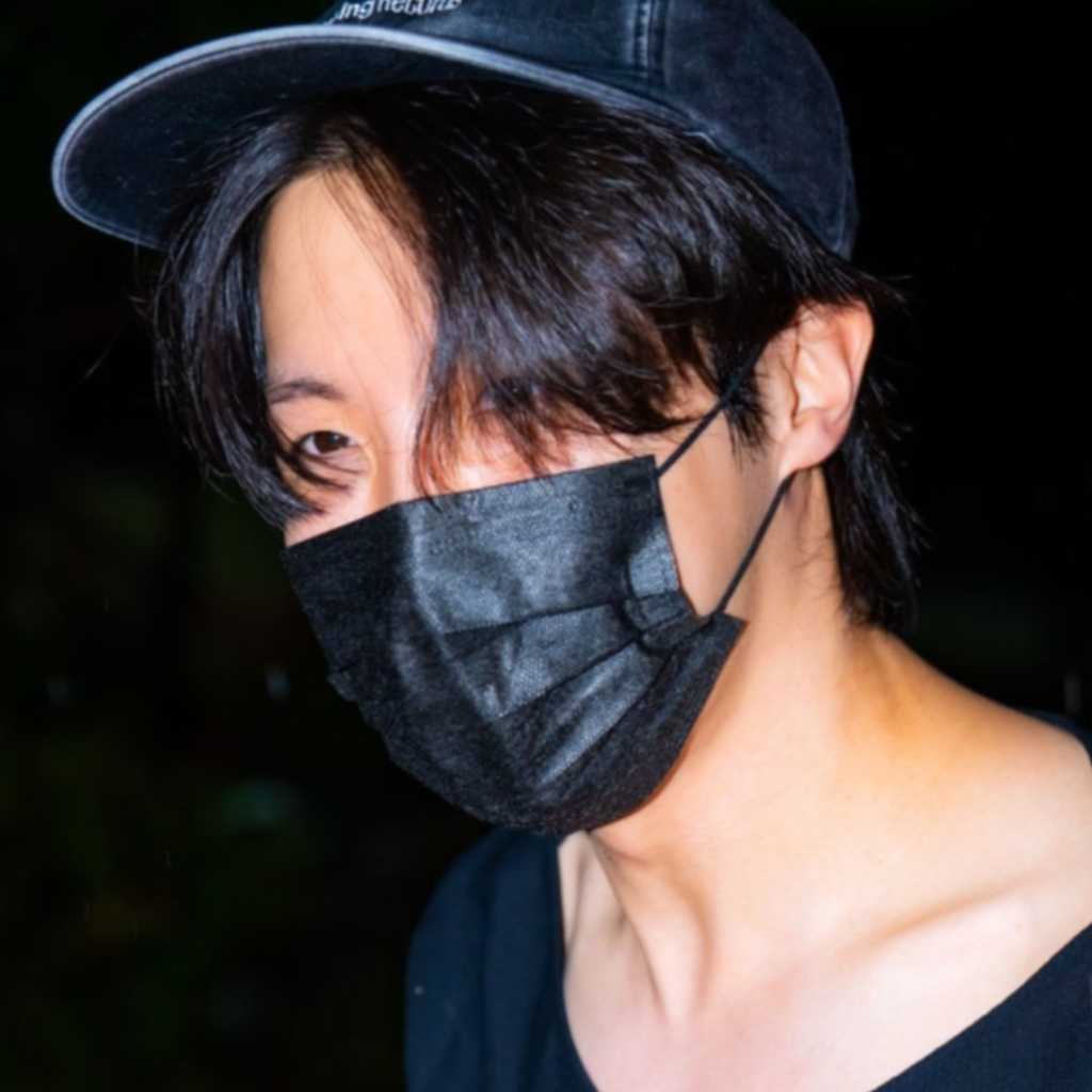 【PHOTO】BTSのJ-HOPE「ミュージックバンク」事前収録のため放送局へ