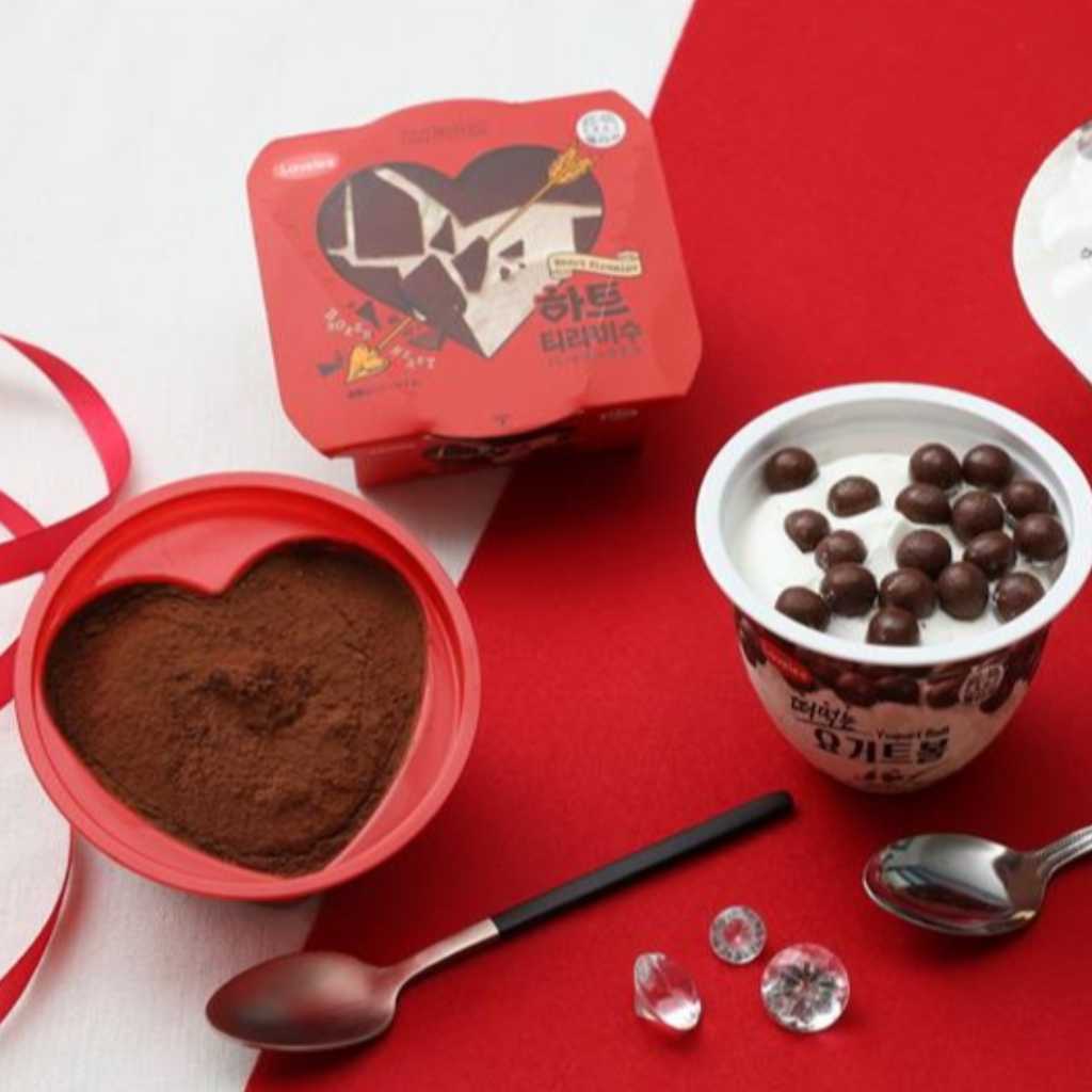 話題の韓国アイス「ハートティラミス」がセブン‐イレブンで数量限定発売中！人気の「クリーミーヨーグルトボール」も再登場