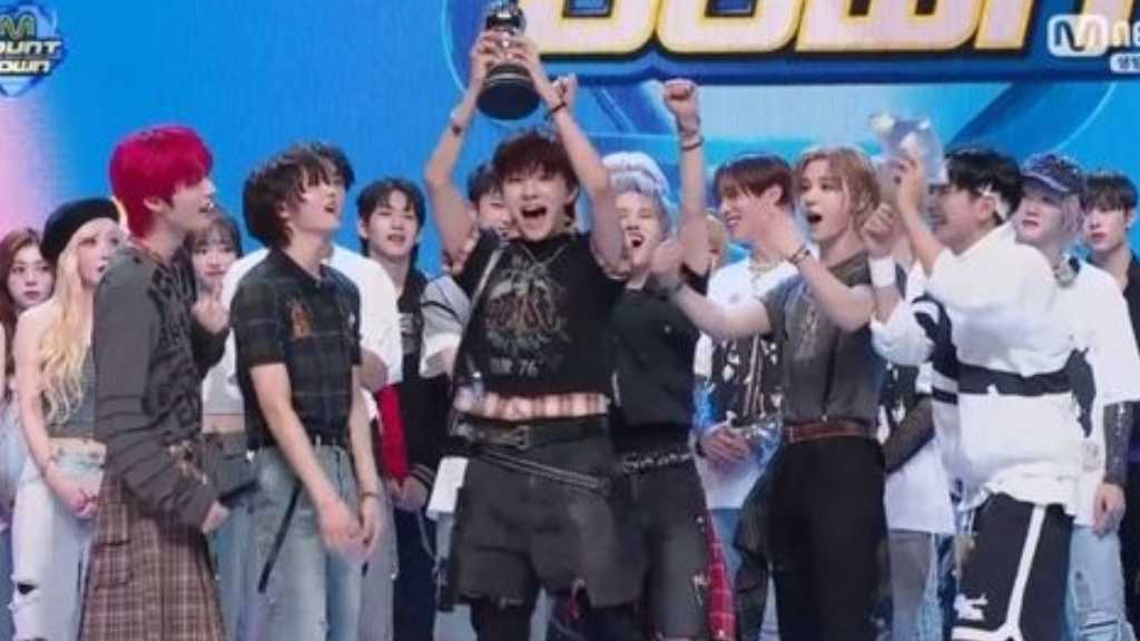 BOYNEXTDOOR「M COUNTDOWN」でカムバック後初の1位を獲得“愛に応える音楽を届ける”