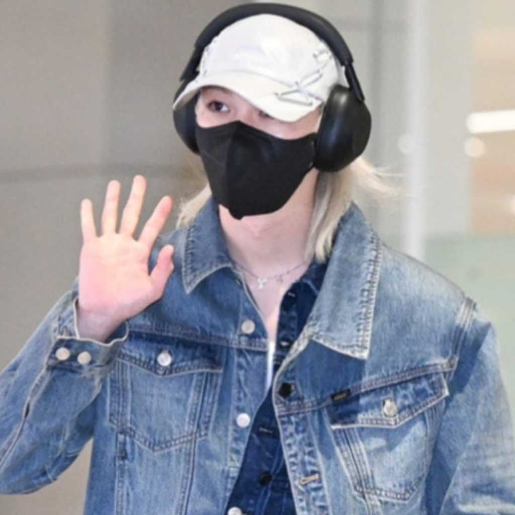 【PHOTO】Stray Kids フィリックス、海外スケジュールを終えて帰国(動画あり)