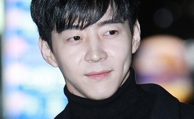パク・ユファン、大麻吸引疑惑の報道後にSNSを更新「あまり心配しないでください」