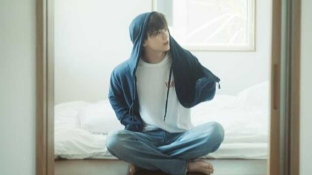 BTOB ソンジェ、1stミニアルバム「All About Blue」コンセプトフォトを追加公開