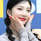 【PHOTO】Red Velvet ジョイ、バラエティ番組「動物農場」の収録に参加…人形のような可愛らしいビジュアル(動画あり)