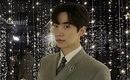 2PM ジュノ、スーツ姿に胸キュン…王子様のようなオーラの近況ショットを公開