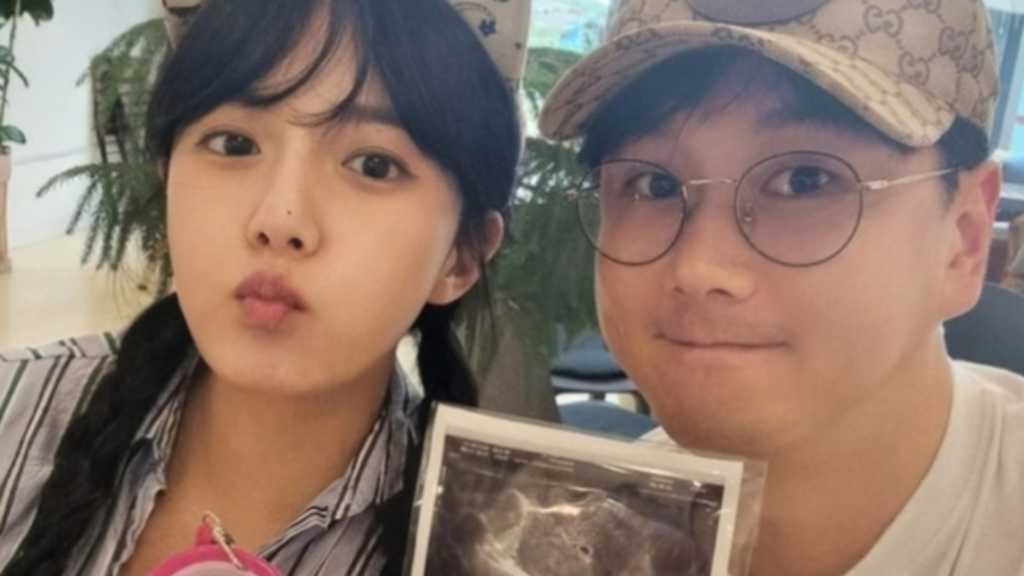 カン・ウンビ、17年間の交際の末に結婚3ヶ月で妊娠「涙が出た」