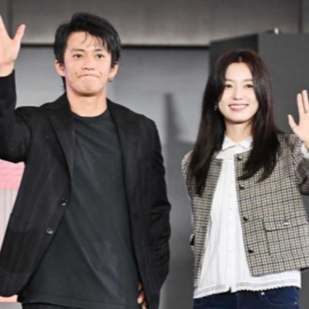 【PHOTO】ハン・ヒョジュ＆小栗旬＆月川翔監督、Netflix「匿名の恋人たち」舞台挨拶に出席
