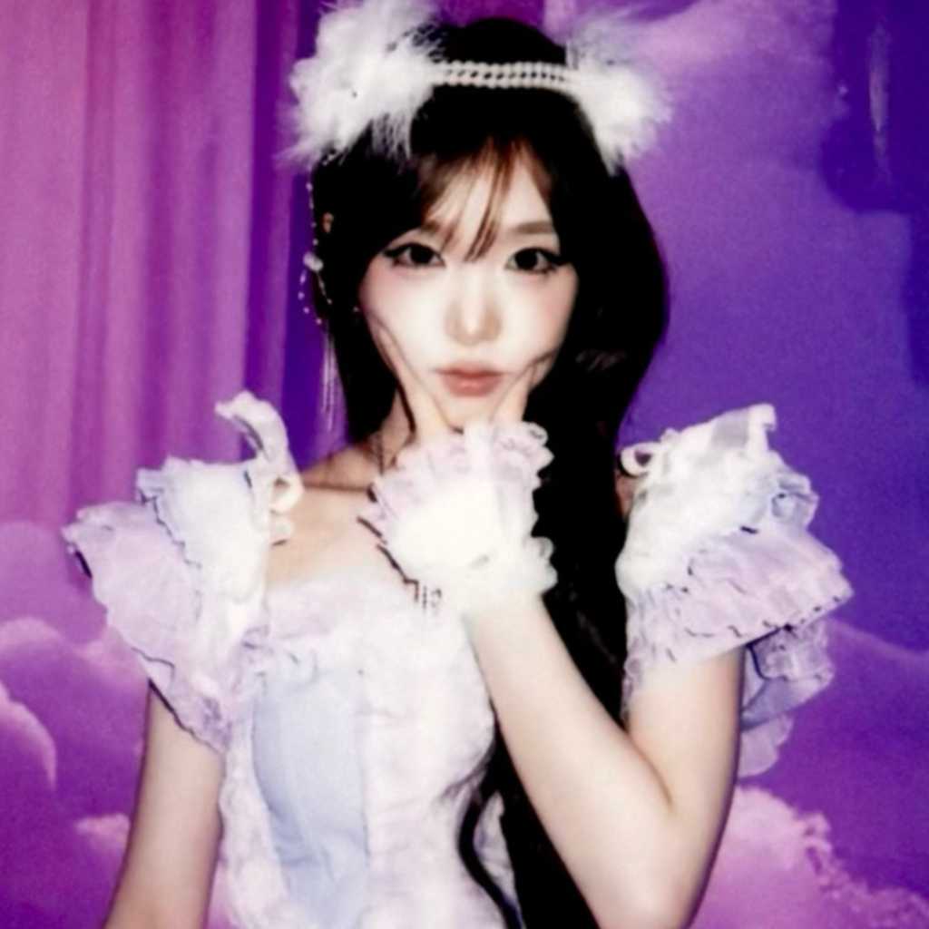 【プレゼント】チェ・イェナ直筆サイン入りチェキを1名様に！応募はフォロー＆リポスト