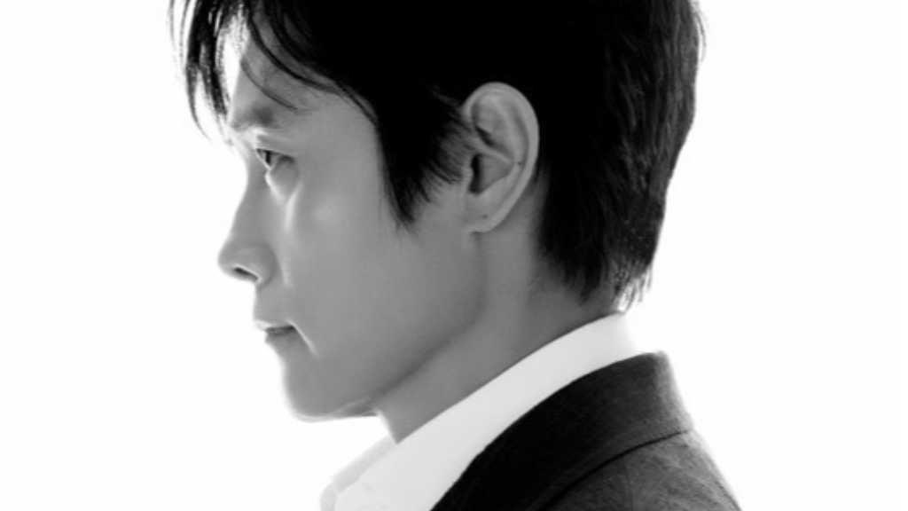 イ・ビョンホン、富川国際ファンタスティック映画祭「俳優特別展」の主人公に抜擢！