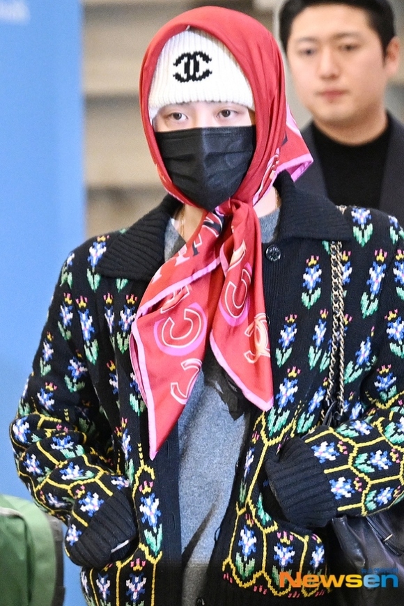 PHOTO】BIGBANGのG-DRAGON、海外スケジュールを終えてフランスから帰国