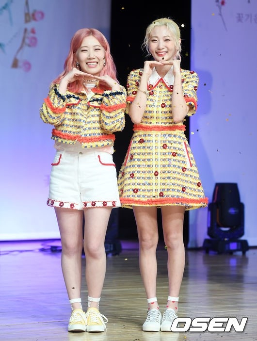 赤頬思春期 ニューアルバム 思春期集1花の気配 で1年ぶりにカムバック 春のときめきを届ける Kstyle