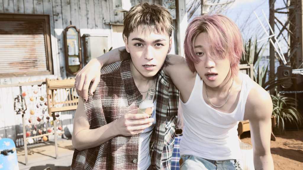 SEVENTEEN ディエイトとバーノンのユニットV8「互いに異なる好みや個性の共通点を見つけ…真心を伝えたい」