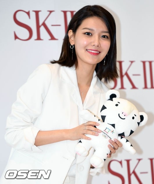 Photo 少女時代 スヨン スキンケアブランド Sk Ii のイベントに出席 スホランと一緒に Kstyle