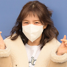 【PHOTO】Red Velvet ウェンディ、ラジオ出演のため放送局へ…お茶目な笑顔