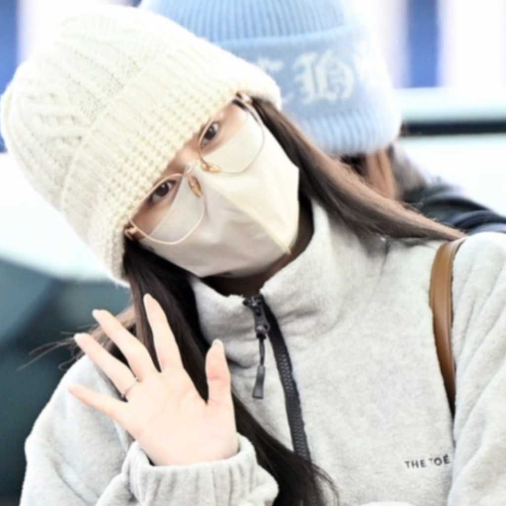 【PHOTO】TWICE、ワールドツアーのためアメリカへ出国（動画あり）