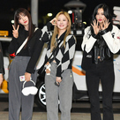 【PHOTO】EVERGLOW、海外スケジュールのためフィリピンへ出国…透明感溢れるビジュアル