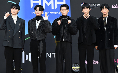 【PHOTO】TNX「Hanteo Music Awards 2022」レッドカーペットに登場
