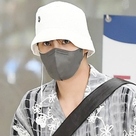 【PHOTO】EXO カイ、新バラエティ「ハネムーンゲストハウス」撮影を終えソウルに到着…ラフな柄シャツ姿で登場