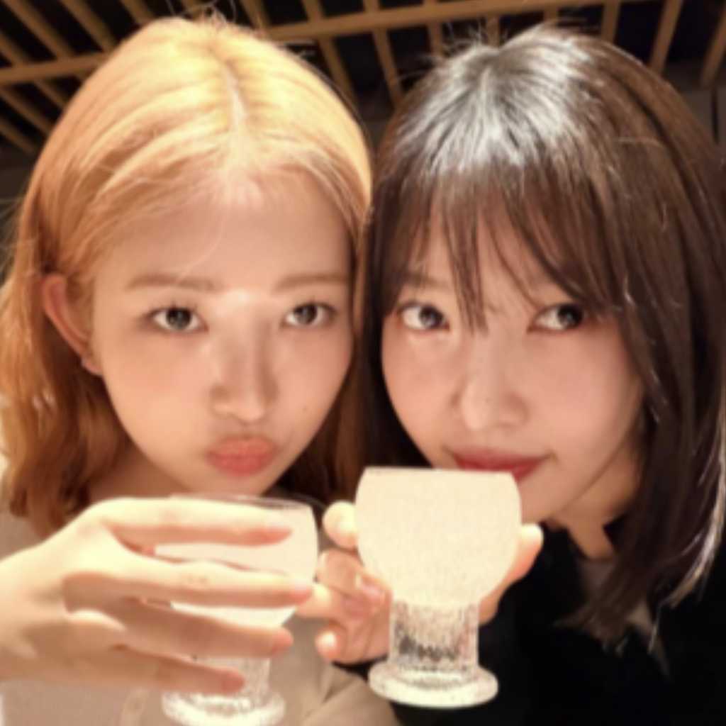 Red Velvet ジョイ、IVE レイとデート！微笑ましい2ショットにファン歓喜