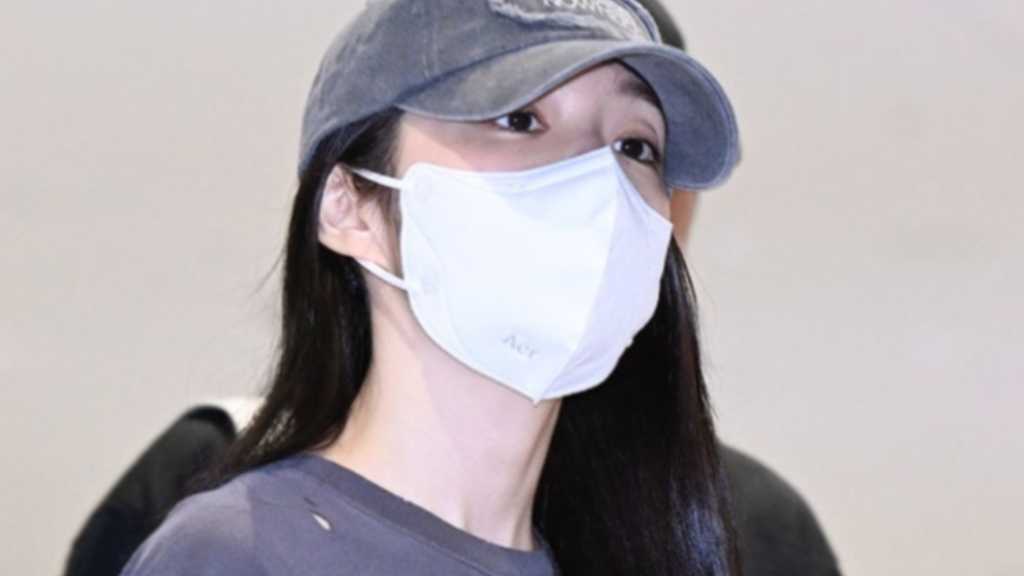 【PHOTO】Red Velvet アイリーン、ソロコンサートのマカオ公演を終えて帰国
