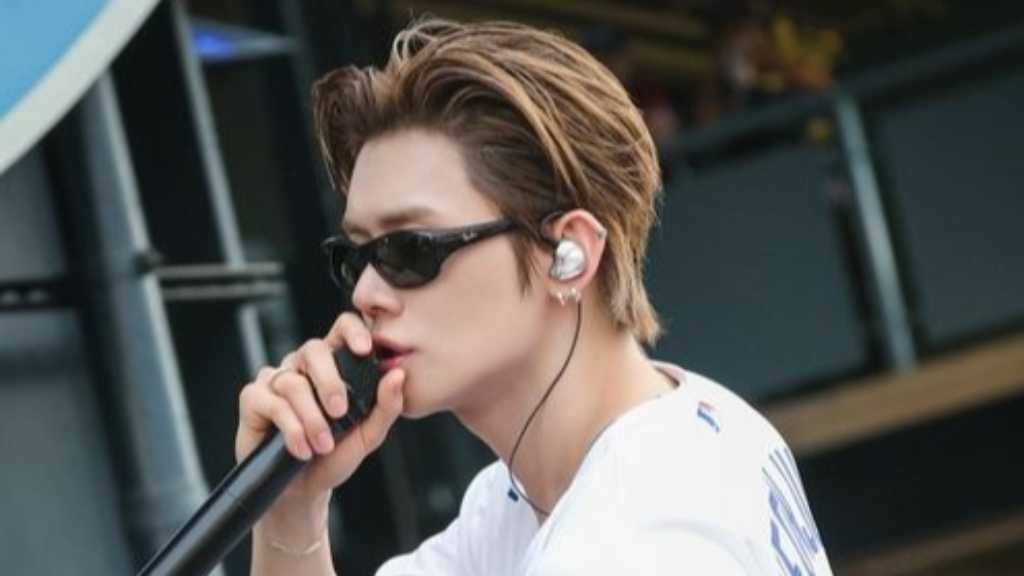 TXT ヨンジュン、ドジャースタジアムで始球式&圧巻のパフォーマンスを披露!現地ファンと交流
