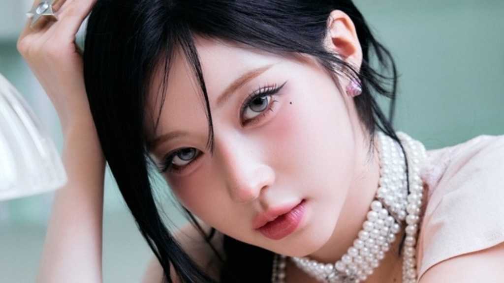 BABYMONSTER アサ＆チキータ、デジタルシングル「SUGAR HONEY ICE TEA」ビジュアルフォト公開