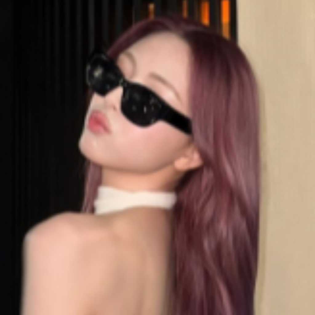 ITZY ユナ、日本を満喫中！？女神のようなビジュアルに視線釘付け