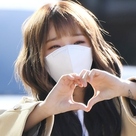 【PHOTO】Weki Meki チェ・ユジョン「2時脱出Cultwo Show」の収録に参加…可愛らしいポーズで挨拶