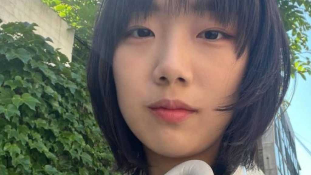 アーティストのユ・ダビン、所属事務所から3億ウォンの損害賠償請求「契約を無視した無理な主張」