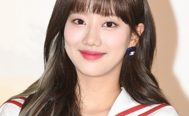 April ナウン「SBS歌謡大祭典」のMCに決定…「人気歌謡」での安定した司会進行で抜擢