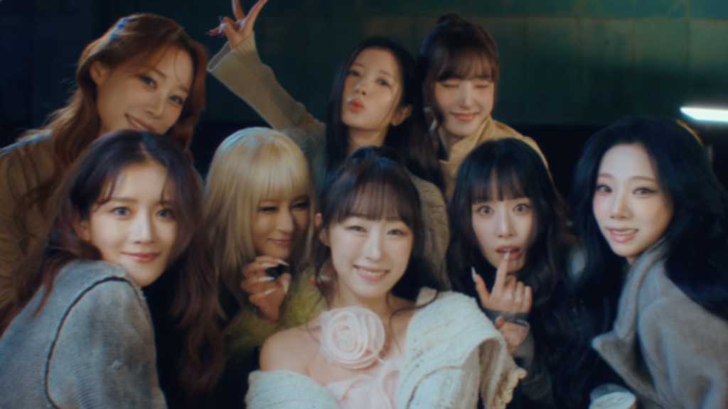 宇宙少女、デビュー10周年記念ファンソング「Bloom hour」MV公開…ファンへの想いを表現