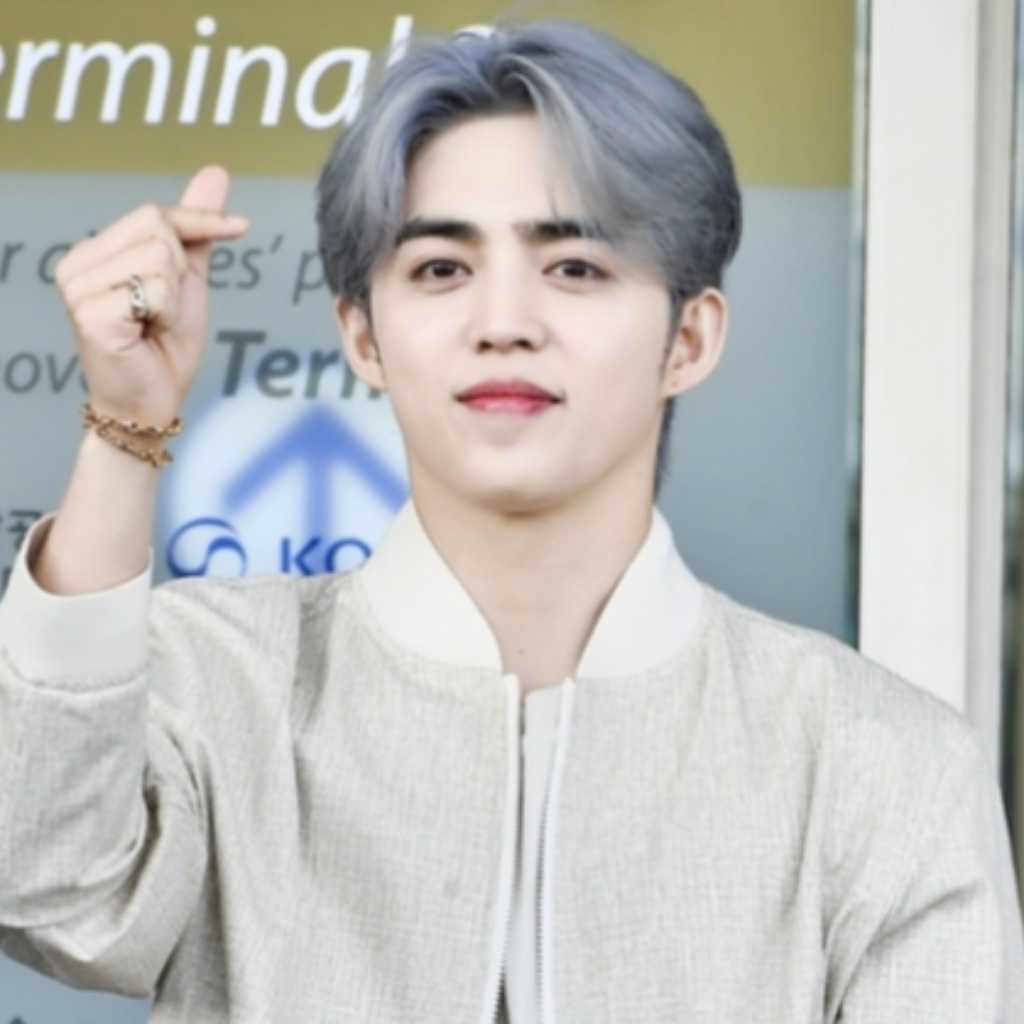 【PHOTO】SEVENTEENのS․COUPS、海外スケジュールのためアメリカへ出国…新ヘアが話題（動画あり）