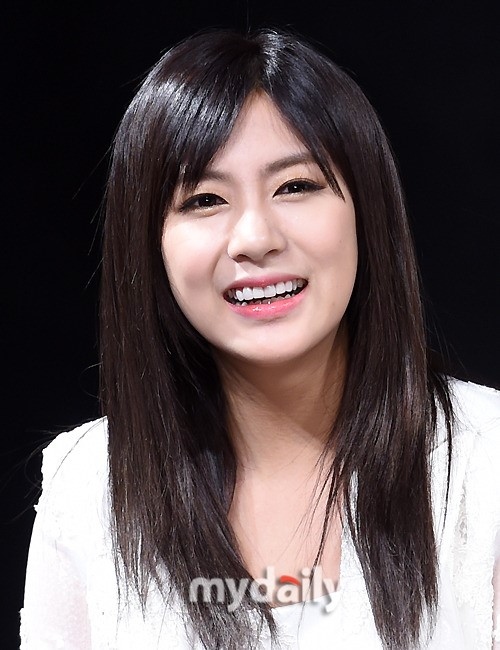 オ・ハヨン カムバック”Apink オ・ハヨン、グレードアップした女神のような ...