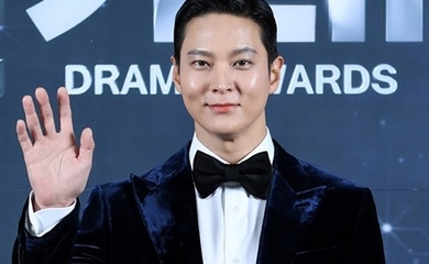 【PHOTO】チュウォン＆ナムグン・ミン＆アン・ヒョソプら「2021 SBS演技大賞」レッドカーペットに登場