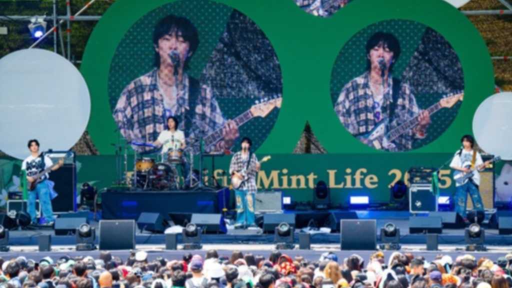 【PHOTO】Dragon Pony、バン・イェダムら「Beautiful Mint Life 2025」2日目のステージに登場