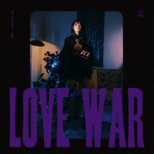 イェナ LOVE WAR APPLE MUSIC ポラロイド-