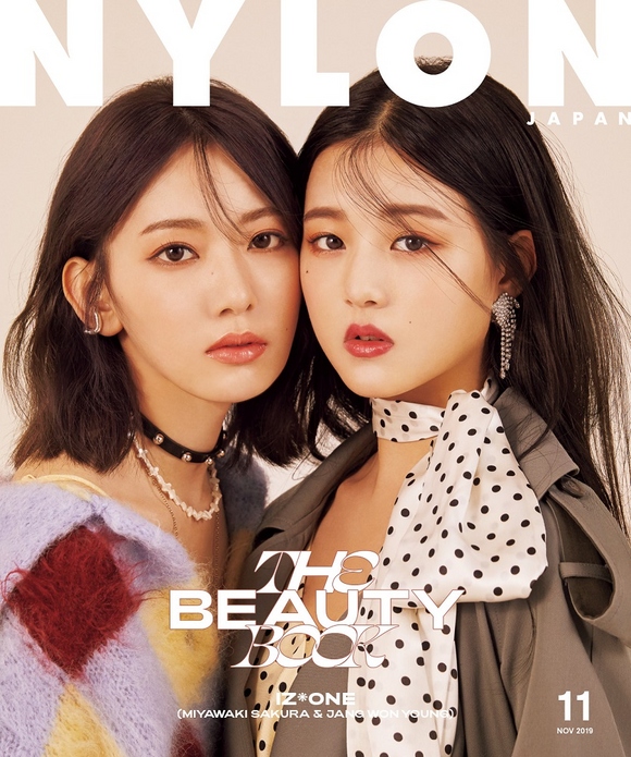 IZ*ONE 宮脇咲良＆チャン・ウォニョン、雑誌「NYLON JAPAN」11月号の