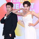 【PHOTO】チョン・ヒョンム&チャン・ドヨンら「2023 K GLOBAL HEART DREAM AWARDS」フォトウォールに登場