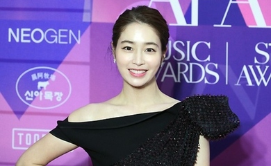 【PHOTO】イ・ミンジョン&ソ・イェジ&キム・ソニョンら「2020 APAN STAR AWARDS」レッドカーペットに登場