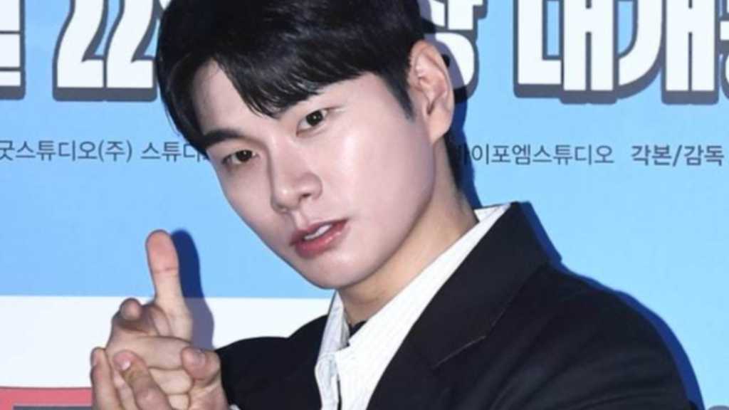 イ・イギョンの私生活を暴露した女性、再び立場を表明…会話内容を公開「告訴を検討・準備中」