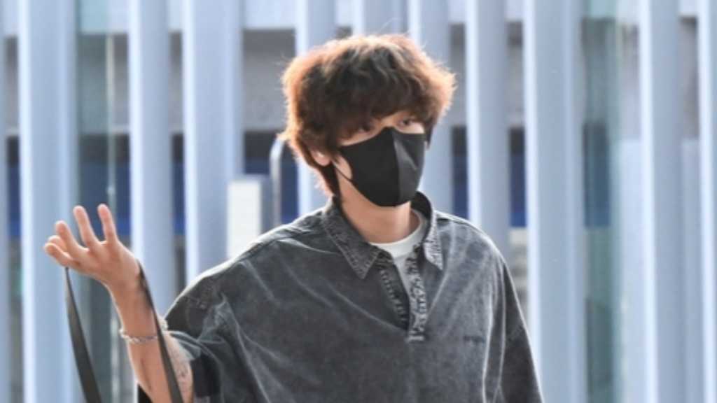 【PHOTO】EXO チャンヨル、海外スケジュールのため香港へ出国