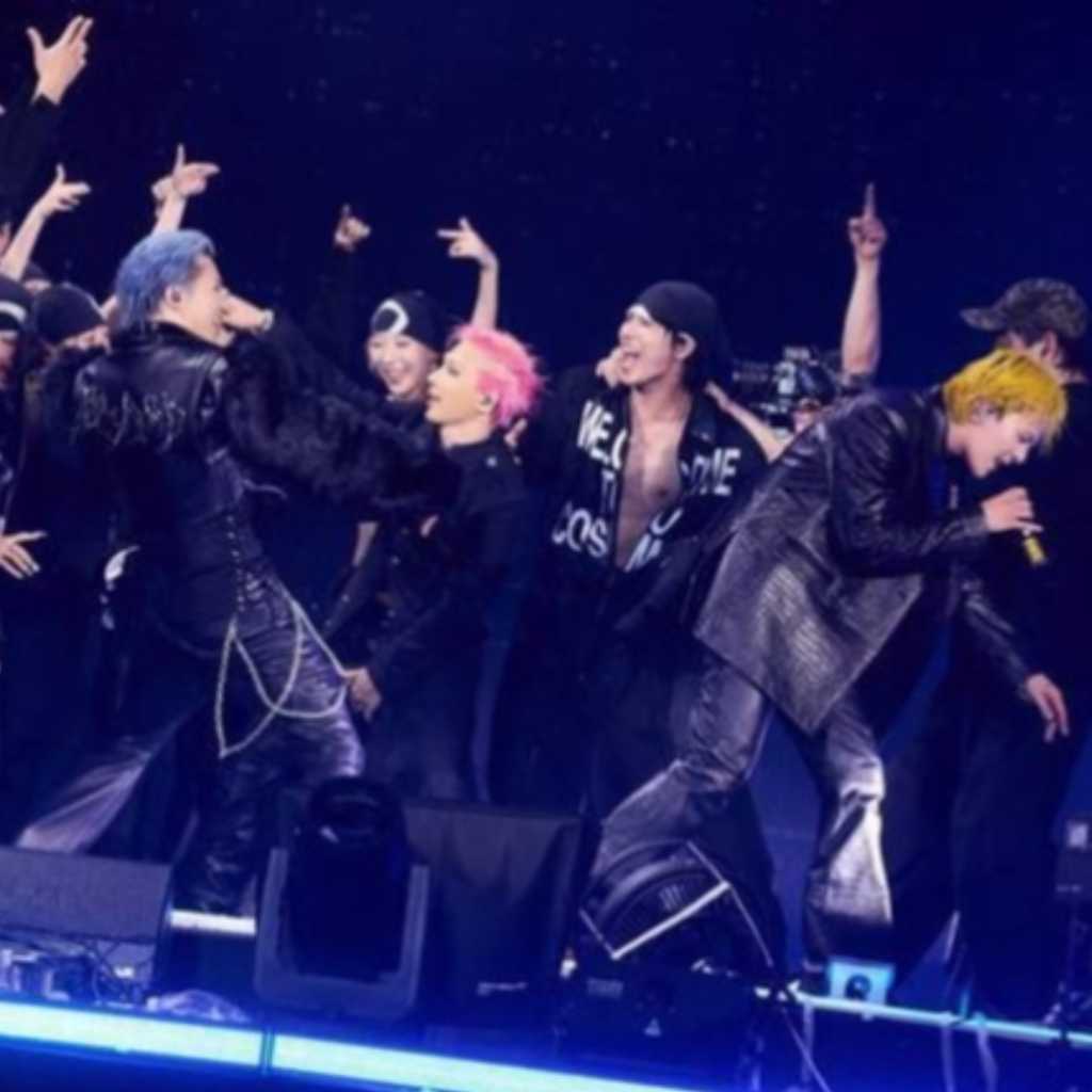 BIGBANG、デビュー20周年記念ツアーが韓国でスタート!グループの歴史を集約した豪華ステージ&新曲「BiiiG」の初披露にファン熱狂
