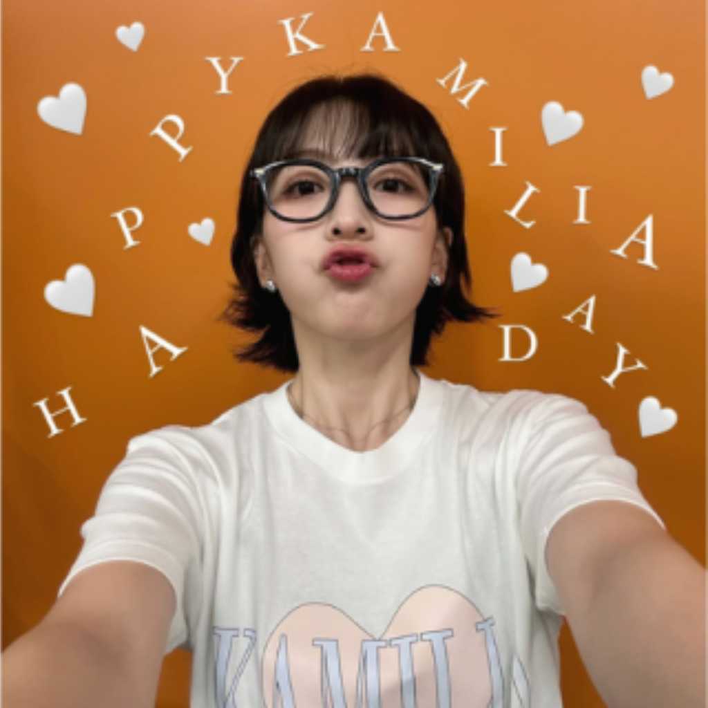 KARA ジヨン、ファンとの記念日を迎え近況ショットを公開…手書きのメッセージも