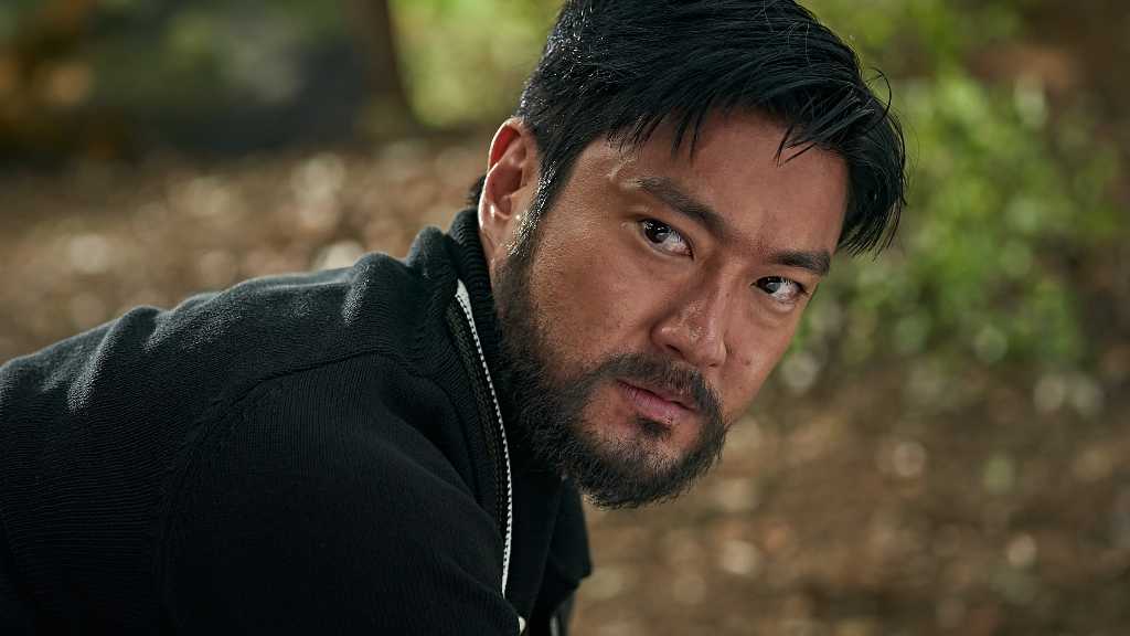 SUPER JUNIOR シウォン、魅惑の国民的スター役を熱演！ファン必見の「ロビー！」本編映像