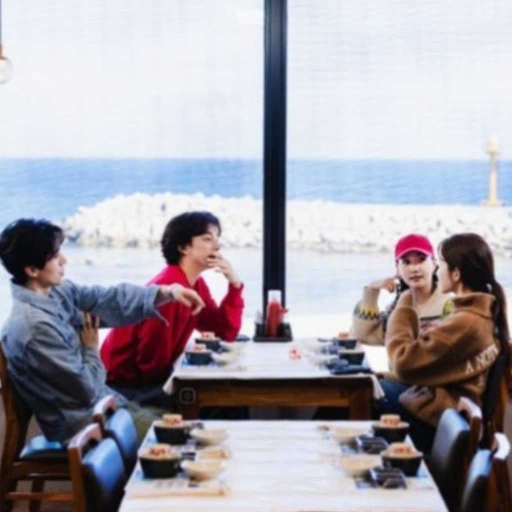 「トッケビ」の4人が思い出旅行へ…当時のエピソード暴露にイ・ドンウクが謝罪!?コン・ユ&キム・ゴウンのキスシーン秘話も(動画あり)