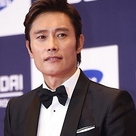 【PHOTO】イ・ビョンホン＆Girl's Day ヘリ＆イ・ハニら「2016 APAN STAR AWARDS」レッドカーペットに登場(総合)