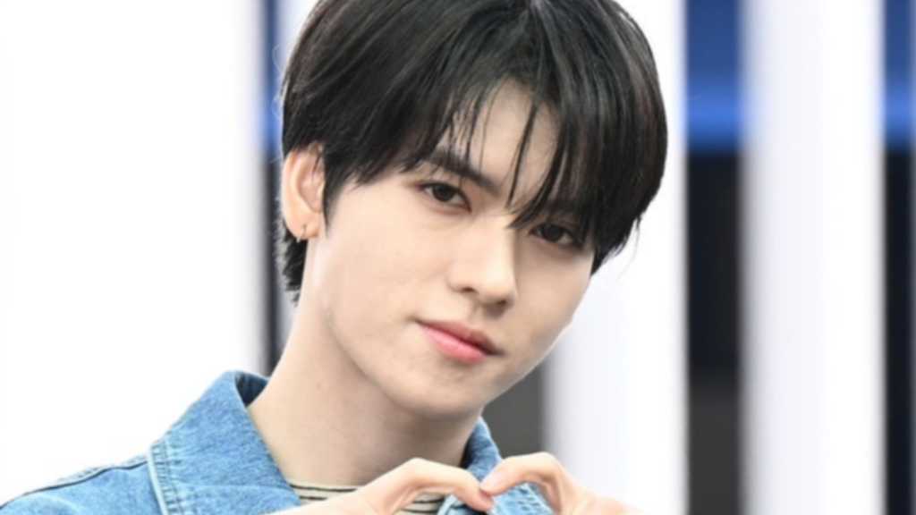 【PHOTO】POW ヨチ、ファッションウィークに出席するためフランスへ出国（動画あり）