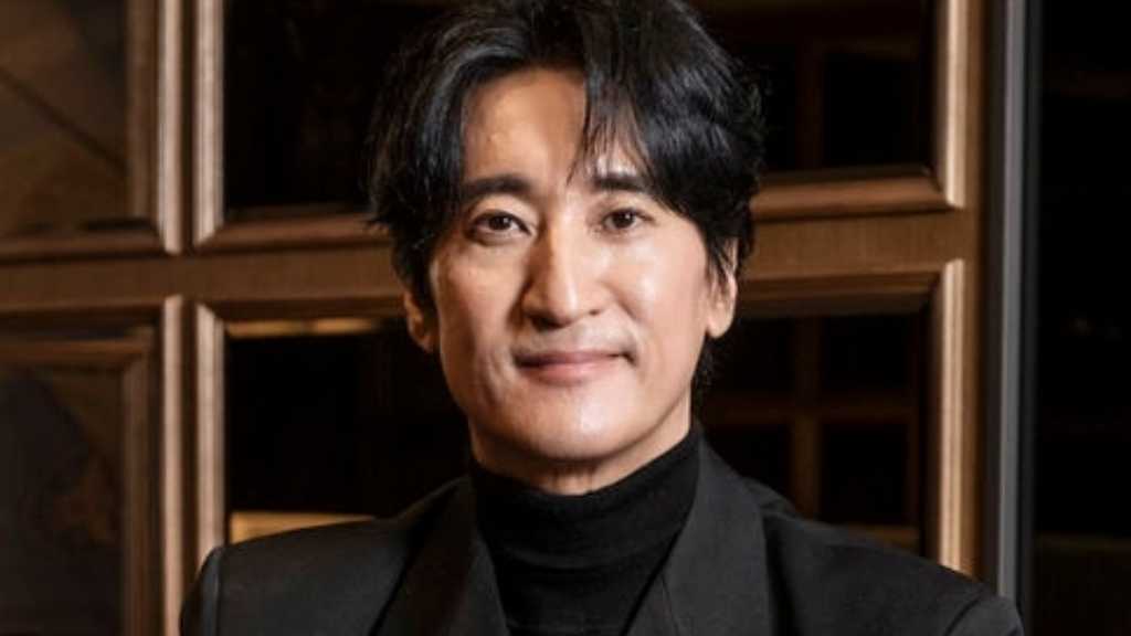 映画「幽霊警察」シン・ヒョンジュン、故キム・スミさんとの思い出を語る“本当の親子のような関係”
